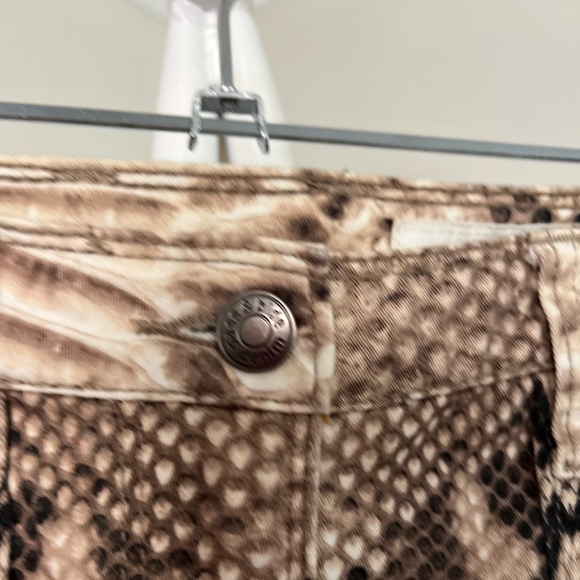 SASS & BIDE Vintage Snake Pattern SHORTS - Picture 4 of 8